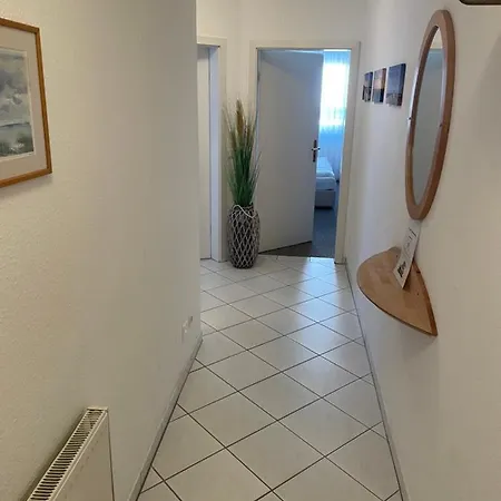 アパート Jette Mit Balkon ツェンピン