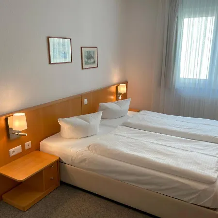 Jette Mit Balkon Apartment